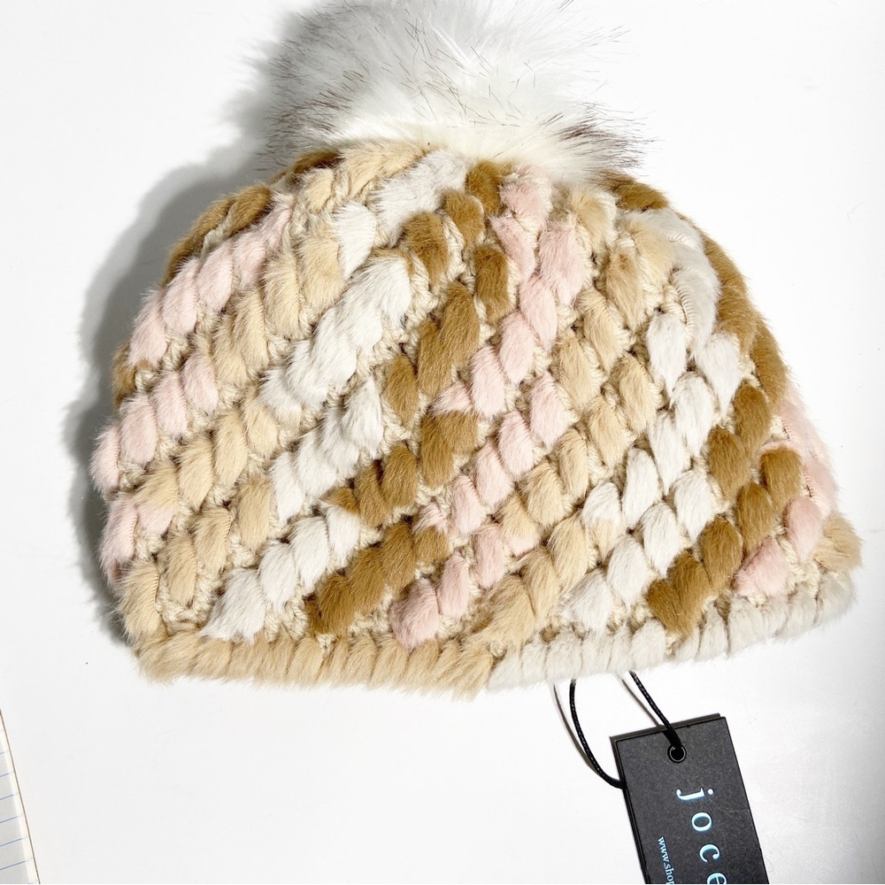 NWT Jocelyn Pineapple Multicolor Faux Fur Hat - Picture 2 of 4